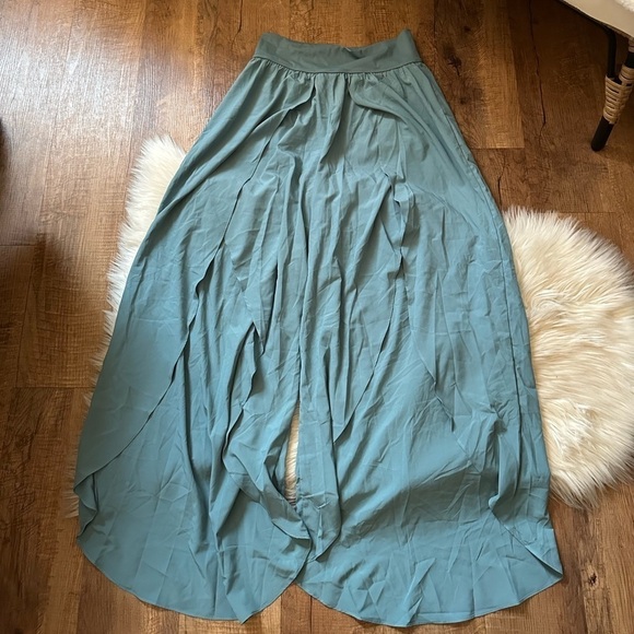 HALARA Breezeful High Waisted Pocket Palazzo Flowy Split Wide Leg Pants - Picture 5 of 7